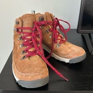 Tanner Adrika Sienna Boots 8.5